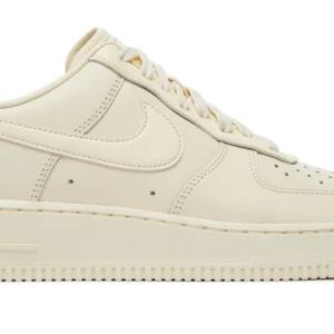 Buty Nike Air Force 1 „Coconut Milk” DM0211-101