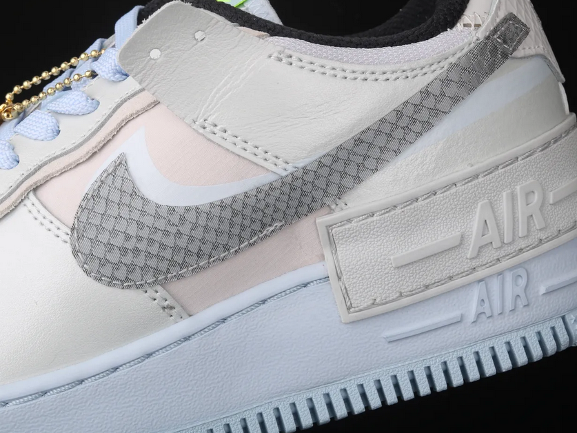 Buty Nike Air Force 1 Pure CV3027-001 - obrazek 11