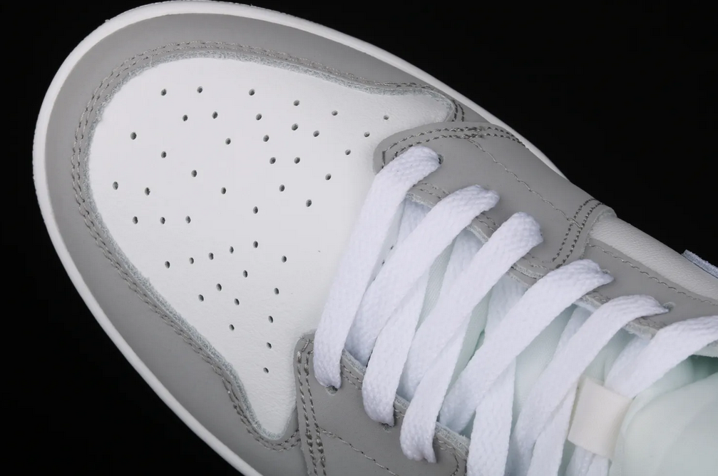 Buty Nike Air Jordan 1 BQ6472-105 - obrazek 11