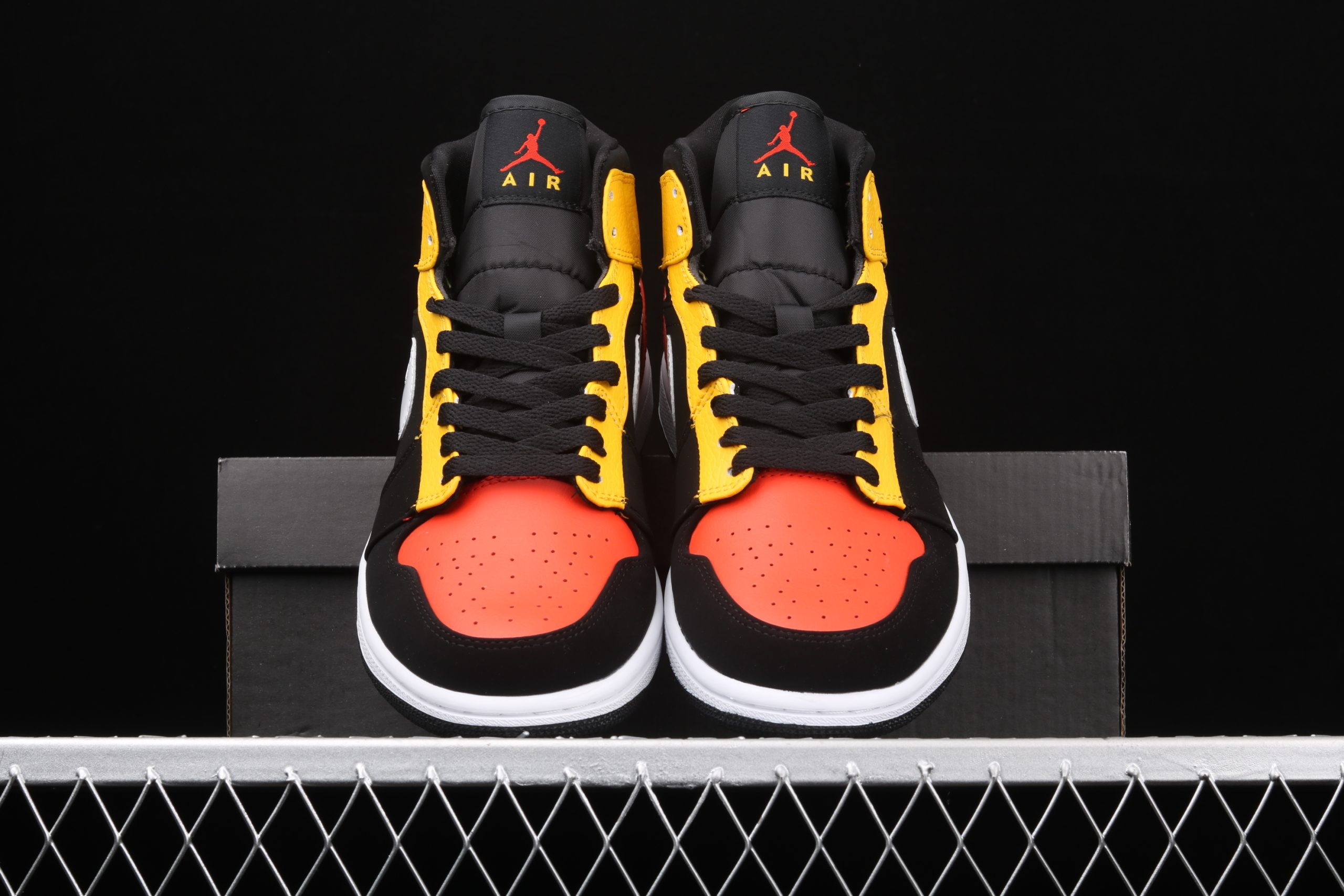 Buty Nike Air Jordan Amarillo 852542-087 - obrazek 6