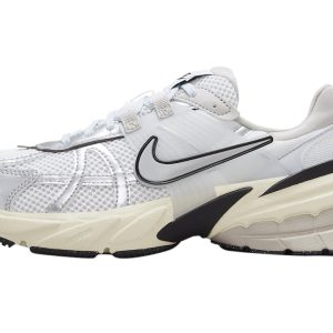 Buty Nike V2K Run FD0736-100 Silver Metalic