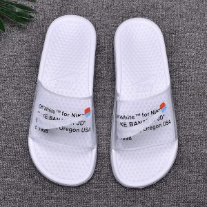 Klapki Nike Benassi Swoosh 013