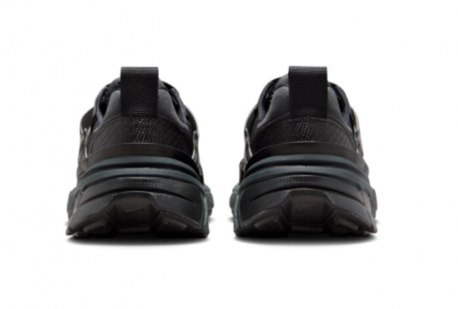 Buty Nike V2K Run FD0736-001 Black Dark - obrazek 3